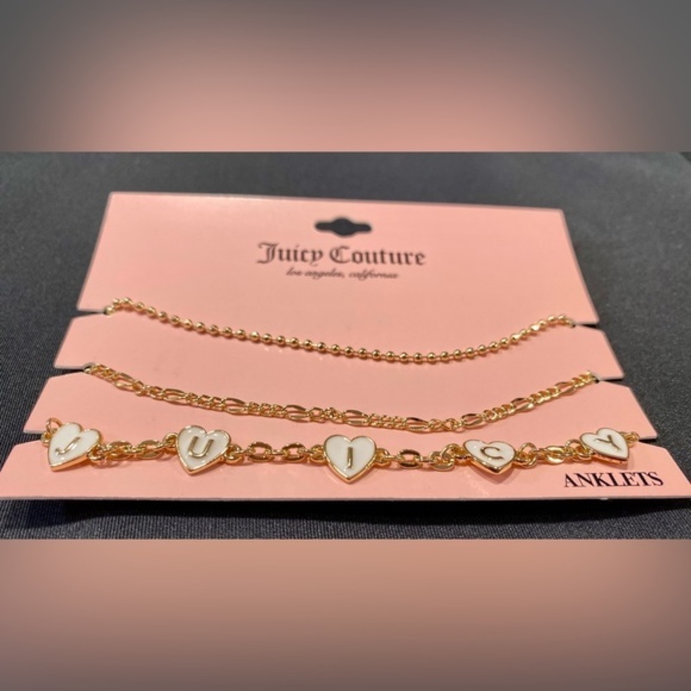 JUICY  COUTURE TRIO ANKLET SET